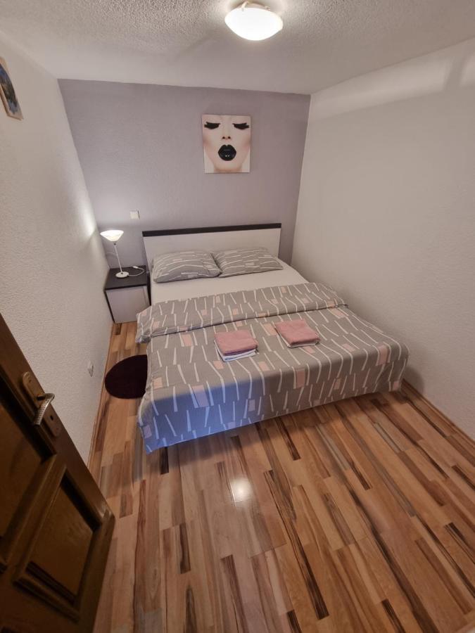 Luka Apartment